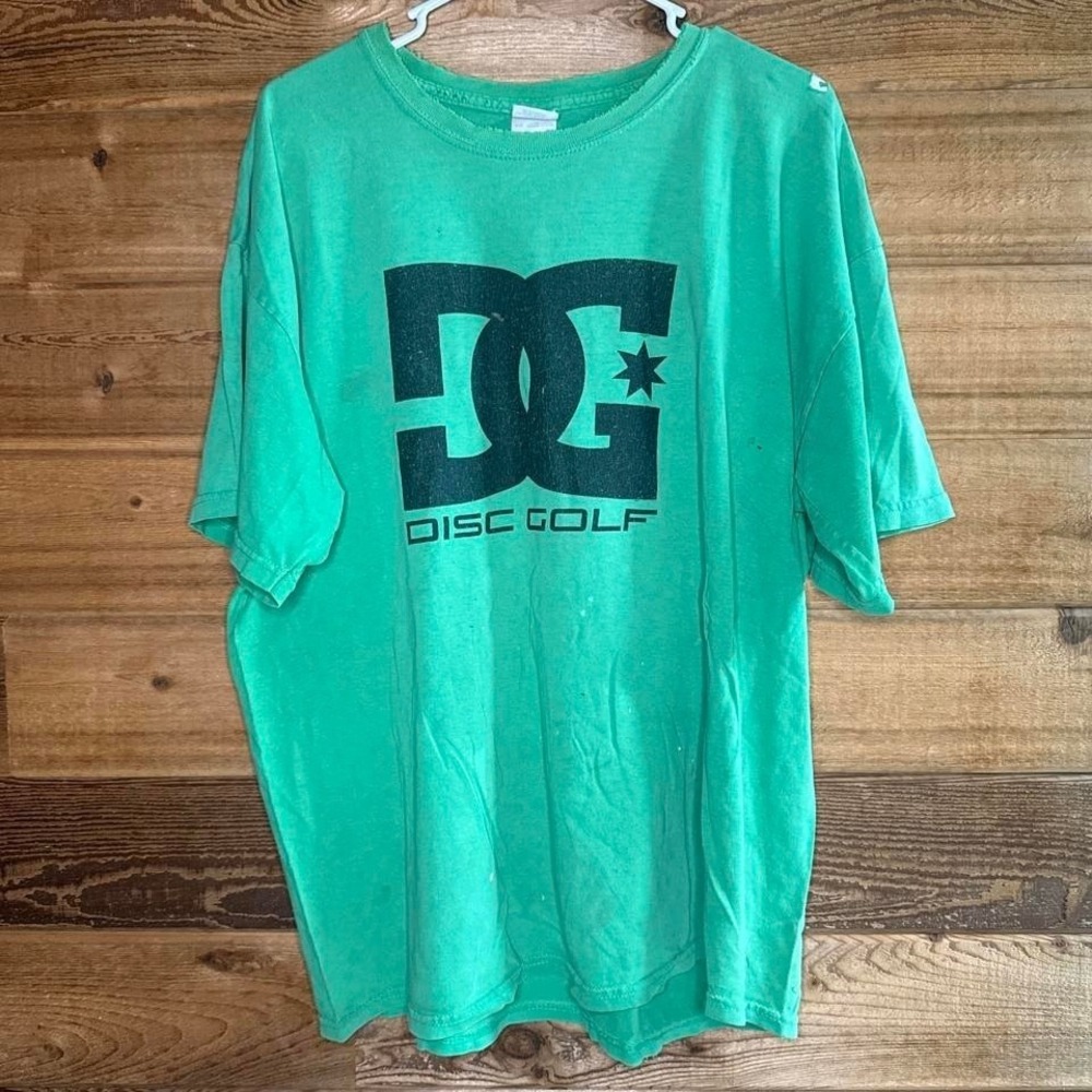 Y2K Distressed DC Shoes green disc golf skater tee